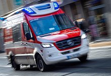 Rettungswagen - Jens B&uuml;ttner/dpa-Zentralbild/ZB/Symbolbild