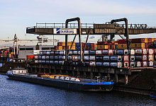 Binnenhafen Duisburg Ruhrort - Oliver Berg/dpa