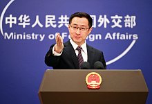 Chinas Außenamtssprecher Lin Jian - Johannes Neudecker/dpa