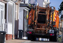 Deutschlands Abfallbranche hat zu wenig Fahrer für die Müllabfuhr. - Jens Büttner/dpa-Zentralbild/dpa