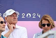 Olaf Scholz in Paris - Sebastian Kahnert/dpa