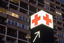 Krankenhaus - Julian Stratenschulte/dpa/Symbolbild