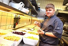 kap-sh-koch-azubi-zur-post-1 - Karin Prignitz