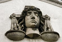 Junge Mutter erstochen &ndash; Lebensgef&auml;hrte verurteilt - Ina Fassbender/dpa