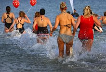 Boltenhagener Neujahrsbaden - Foto: Jens Büttner/Archiv