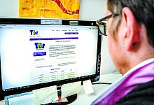 Darknet - Tobias Schreiner