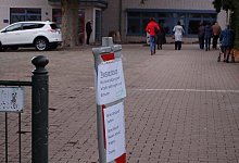 In der Oberschule in Bad Essen wurden am Sonntag vor einer Woche weitere Kontaktpersonen getestet. - Sandra Spieker