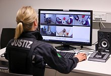 Missbrauch von Kindern - Jan Woitas/dpa