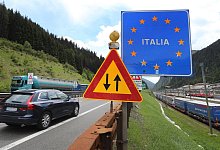 Italien hebt Bußgelder deutlich an - Karl-Josef Hildenbrand/dpa