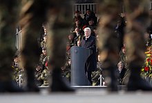 Heer stellt neue Heimatschutzdivision auf - Hannes P. Albert/dpa