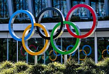 Olympische Ringe - Jean-Christophe Bott/Keystone/dpa/Symbolbild