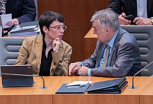 Plenarsitzung Landtag NRW - Rolf Vennenbernd/dpa