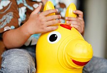 Mehrk&ouml;pfige Familie - Uwe Anspach/dpa/Symbolbild