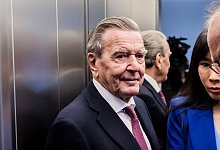 Streit um B&uuml;ro von Altkanzler Schr&ouml;der vor Gericht - Christoph Soeder/dpa