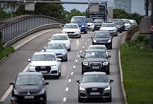 Autoverkehr - Foto: Sina Schuldt