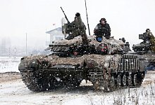 Milit&auml;r&uuml;bung in der Ukraine - Foto: -/Ukrinform/dpa