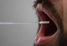 Corona-Testcenter - Foto: Swen Pf&ouml;rtner/dpa