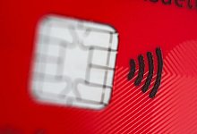 Kontaktlose Kartenzahlung - Foto: picture alliance / Rolf Vennenbernd/dpa