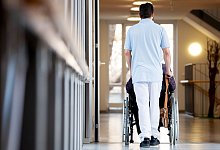 Einsch&auml;tzung von Pflegequalit&auml;t - Foto: Tom Weller/dpa/dpa-tmn