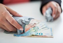 Viele Anleger interessieren sich f&uuml;r nachhaltige Investments - Foto: Christin Klose/dpa-tmn