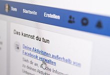 Facebook - Foto: Robert G&uuml;nther/dpa-tmn
