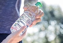 Wasserflasche - Foto: Christin Klose/dpa-tmn