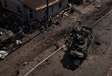 Ein zerstörter russischer Panzer auf einer Hauptstraße in der Nähe von Brovary, nördlich von Kiew. - Felipe Dana/AP/dpa