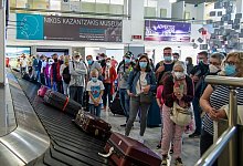 Flughafen Kreta - Foto: Harry Nakos/AP/dpa