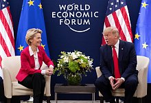 Von der Leyen und Trump - Evan Vucci/AP/dpa