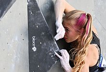 Hannah Meul beim Bouldern. - Angelika Warmuth/dpa