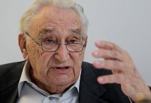 Egon Bahr - Ole Spata