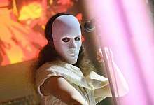 Maria Aljochina beim Konzert der russischen Punkband Pussy Riot in Berlin. - Bernd von Jutrczenka/dpa