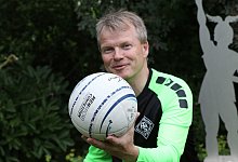 Faustball - Oliver K&ouml;nig