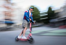 E-Scooter - Christian Charisius/dpa
