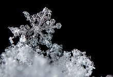 Schneekristall - Patrick Pleul/dpa-Zentralbild/dpa