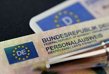 Personalausweis - Marijan Murat/dpa