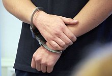 Zahl der offenen Haftbefehle weiter gestiegen - Thomas Frey/dpa