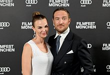 Schauspieler Frederick Lau und seine Frau Annika Lau - Felix H&ouml;rhager/dpa