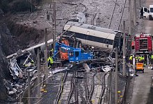Nach dem Zugungl&uuml;ck in Spanien - Manu Fernandez/AP/dpa