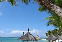 Strand auf Mauritius - Foto: Michael Zehender/dpa-tmn