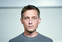 Schauspieler Volker Bruch dreht in Norditalien. - Britta Pedersen/dpa-Zentralbild/dpa