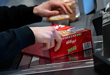 Einkaufen im Supermarkt - Sven Hoppe/dpa