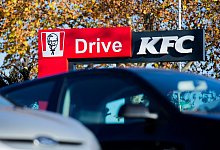 Fastfood-Gesch&auml;ft im Wandel - Foto: Rolf Vennenbernd/dpa