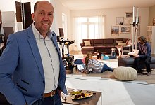 Gesch&auml;ftsf&uuml;hrer Kai Vogels&auml;nger - Lorraine Brinkmann