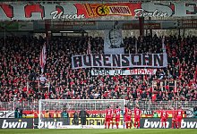 Spielunterbrechung - Foto: Andreas Gora/dpa