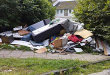 SL-AD (co) M Wieder M&uuml;llproblem in Siedlung Am D&ouml;ren - Foto: Manuela Schramm