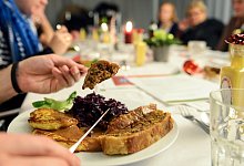 Veganes Weihnachtsessen - Britta Pedersen/dpa/dpa-tmn