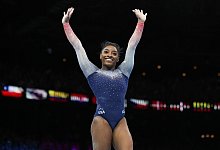 Simone Biles - Geert vanden Wijngaert/AP