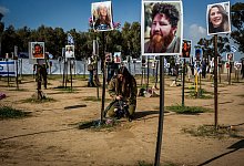 Trauer - Ilia Yefimovich/dpa