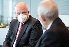 Ulrich Kelber und Wolfgang Sch&auml;uble - Foto: Bernd von Jutrczenka/dpa